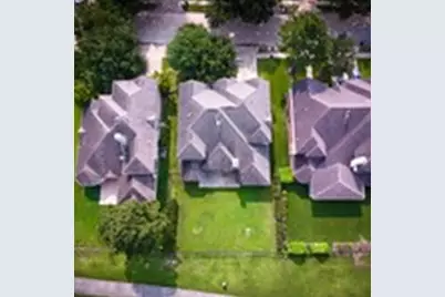 10019 Heron Meadows Drive, Houston, TX 77095 - Photo 3
