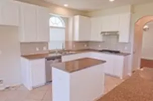 10019 Heron Meadows Dr, Houston, TX 77095 - Photo 9