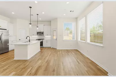 106 W Coralburst Loop, Montgomery, TX 77316 - Photo 9