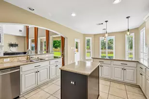 2306 Lakeway Dr, Friendswood, TX 77546 - Photo 13