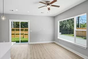 1937 Dewalt St, Houston, TX 77088 - Photo 11