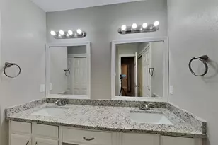 29118 Stapleford St, Spring, TX 77386 - Photo 9