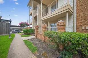 12550 Whittington Dr, Houston, TX 77077 - Photo 21