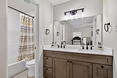 9514 Marblemount Drive, Houston, TX 77064 - Photo 13