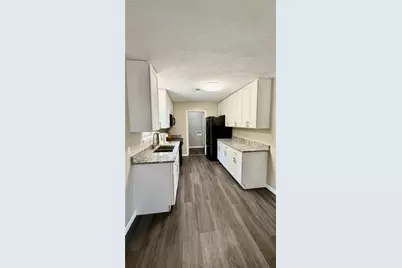 111 Grove Street, La Porte, TX 77571 - Photo 3
