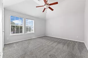 15306 Bramshaw Glen Ct, Houston, TX 77049 - Photo 23