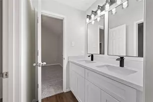 15306 Bramshaw Glen Ct, Houston, TX 77049 - Photo 25