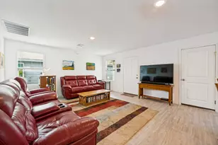 410 De Herrera, San Antonio, TX 78220 - Photo 5