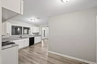 605 West Avenue, Pasadena, TX 77502 - Photo 13