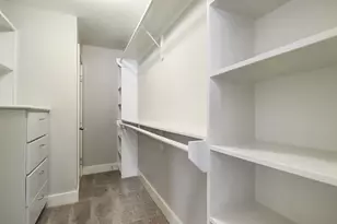 425 W 26th St, Houston, TX 77008 - Photo 17