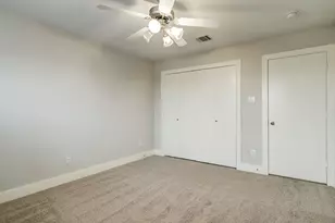 425 W 26th St, Houston, TX 77008 - Photo 25
