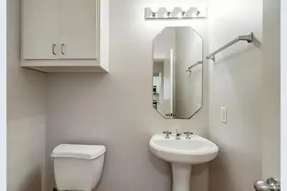 425 W 26th Street, Houston, TX 77008 - Photo 13