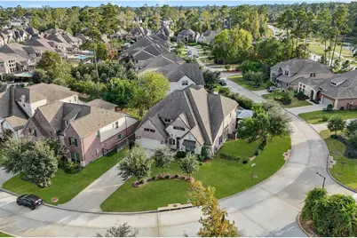 122 N Winter Sunrise Circle, The Woodlands, TX 77375 - Photo 3