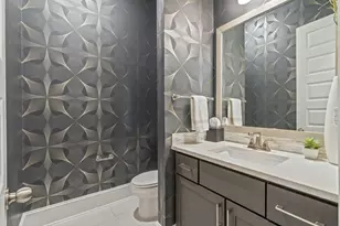 122 N Winter Sunrise Cir, The Woodlands, TX 77375 - Photo 11