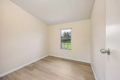 5806 S Highway 35, Alvin, TX 77511 - Photo 23