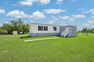 5806 S Hwy 35, Alvin, TX 77511 - Photo 5