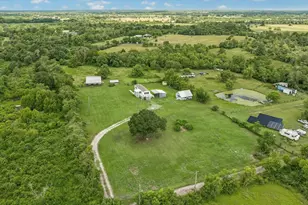 5806 S Hwy 35, Alvin, TX 77511 - Photo 3
