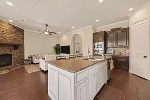 2029 Arrowood Glen Dr, Houston, TX 77077 - Photo 15