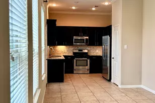 10914 Camarillo Ct, Houston, TX 77088 - Photo 19