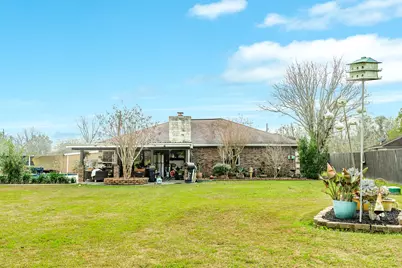 152 Lakewood Drive, Angleton, TX 77515 - Photo 39