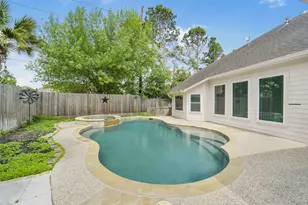 402 Sterling Heights Ln, Houston, TX 77094 - Photo 45