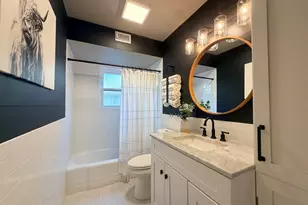 704 Briargrove Dr, Alvin, TX 77511 - Photo 19