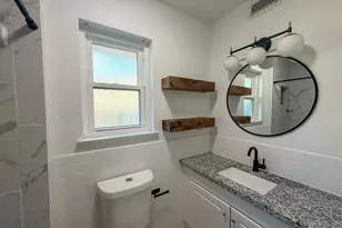 704 Briargrove Dr, Alvin, TX 77511 - Photo 15
