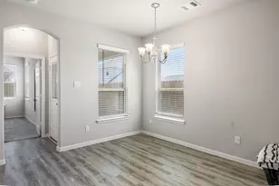 2210 Windy Grove Dr, Texas City, TX 77568 - Photo 9