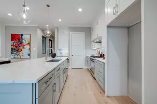 711 E 26th St, Houston, TX 77009 - Photo 13