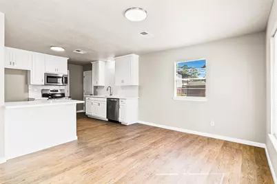 217 Brown Ave, Onalaska, TX 77360 - Photo 13