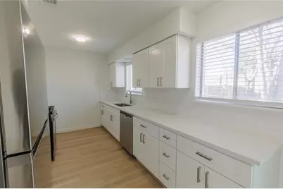 1106 Twin Falls Road, Houston, TX 77088 - Photo 15