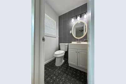 8733 Lugary Drive, Houston, TX 77074 - Photo 21