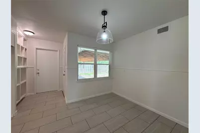 8733 Lugary Drive, Houston, TX 77074 - Photo 5