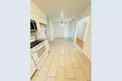 8733 Lugary Drive, Houston, TX 77074 - Photo 13