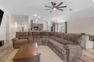 431 Cardinal Oaks, Kemah, TX 77565 - Photo 17