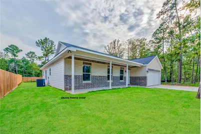 448 Brahman, Onalaska, TX 77360 - Photo 1