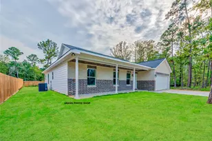 448 Brahman, Onalaska, TX 77360 - Photo 1