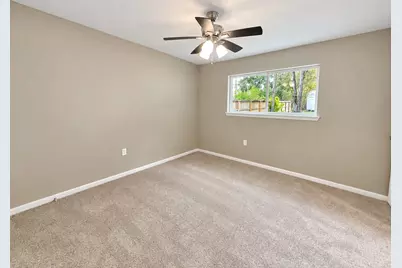 1738 Hollyberry Drive, Houston, TX 77073 - Photo 35