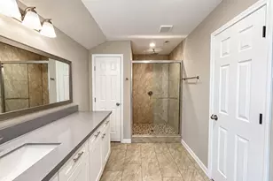 1738 Hollyberry Dr, Houston, TX 77073 - Photo 25