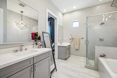 614 Thornton Road #D, Houston, TX 77018 - Photo 13