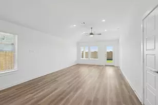 1229 Sacred Light Ln, La Marque, TX 77568 - Photo 17