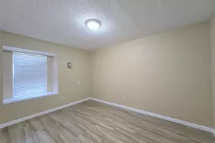 3122 Mosby Dr, Sugar Land, TX 77479 - Photo 17