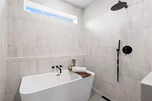 2948 Pitzlin St, Houston, TX 77023 - Photo 27