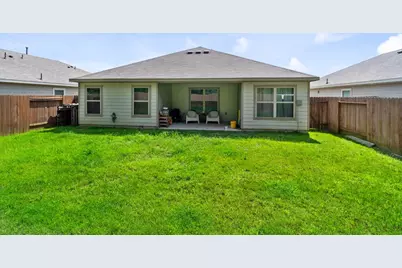 9931 Spring Creek Road, Cleveland, TX 77327 - Photo 11