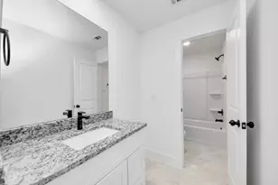 426 Woodlake Dr, Huffman, TX 77336 - Photo 37