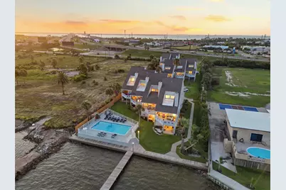 8111 Broadway Street #2, Galveston, TX 77554 - Photo 41
