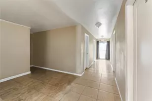 518 Westbrook Dr, Houston, TX 77037 - Photo 9