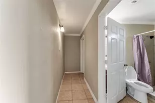 518 Westbrook Dr, Houston, TX 77037 - Photo 13