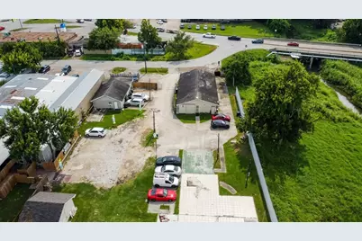 518 Westbrook Drive #1, Houston, TX 77037 - Photo 21