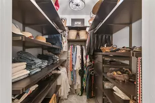 901 Longmire Rd, Conroe, TX 77304 - Photo 35